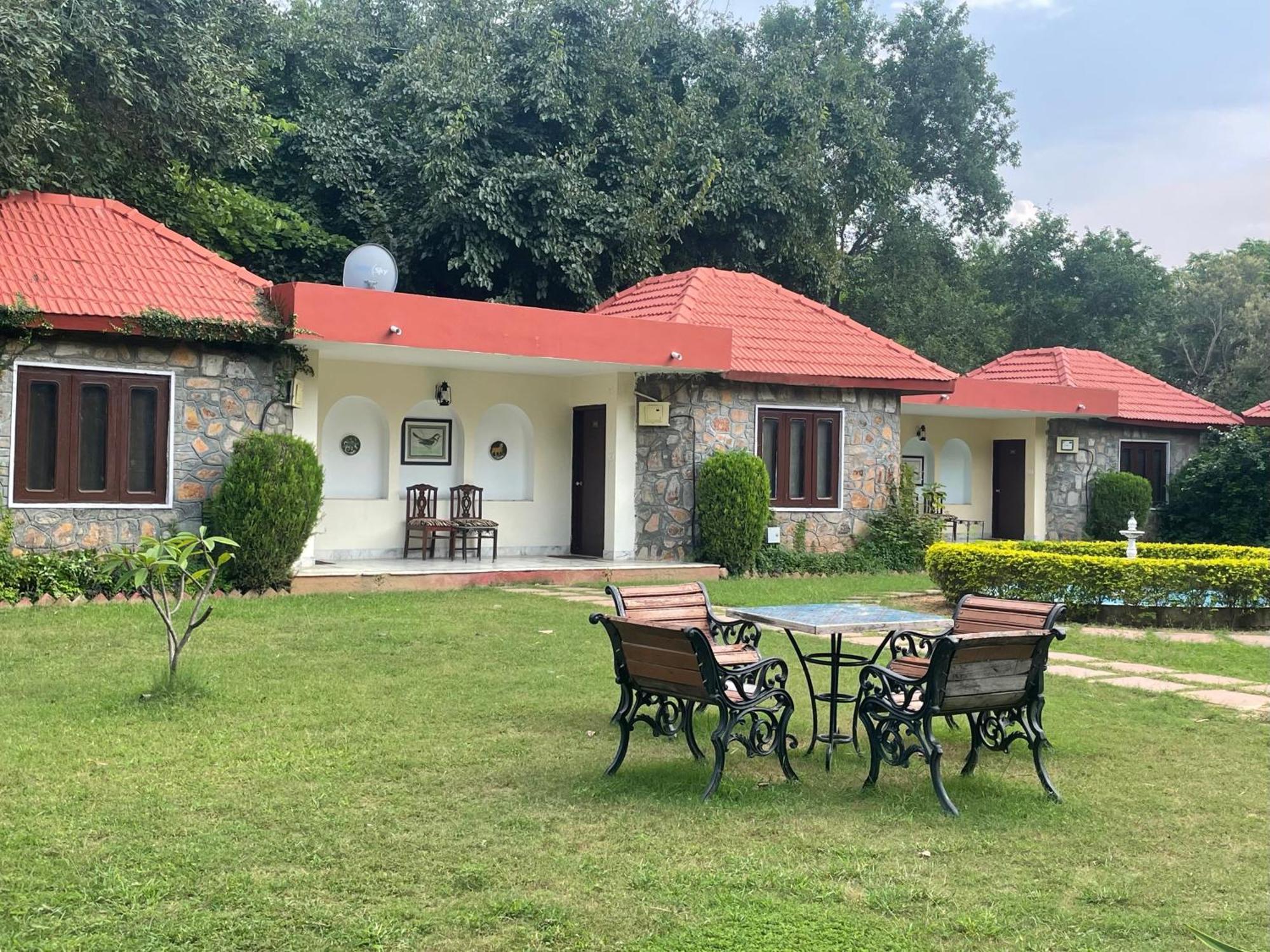 Sariska Tiger Heaven Hotel Akbarpur  Kültér fotó