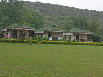 Sariska Tiger Heaven Hotel Akbarpur  Kültér fotó